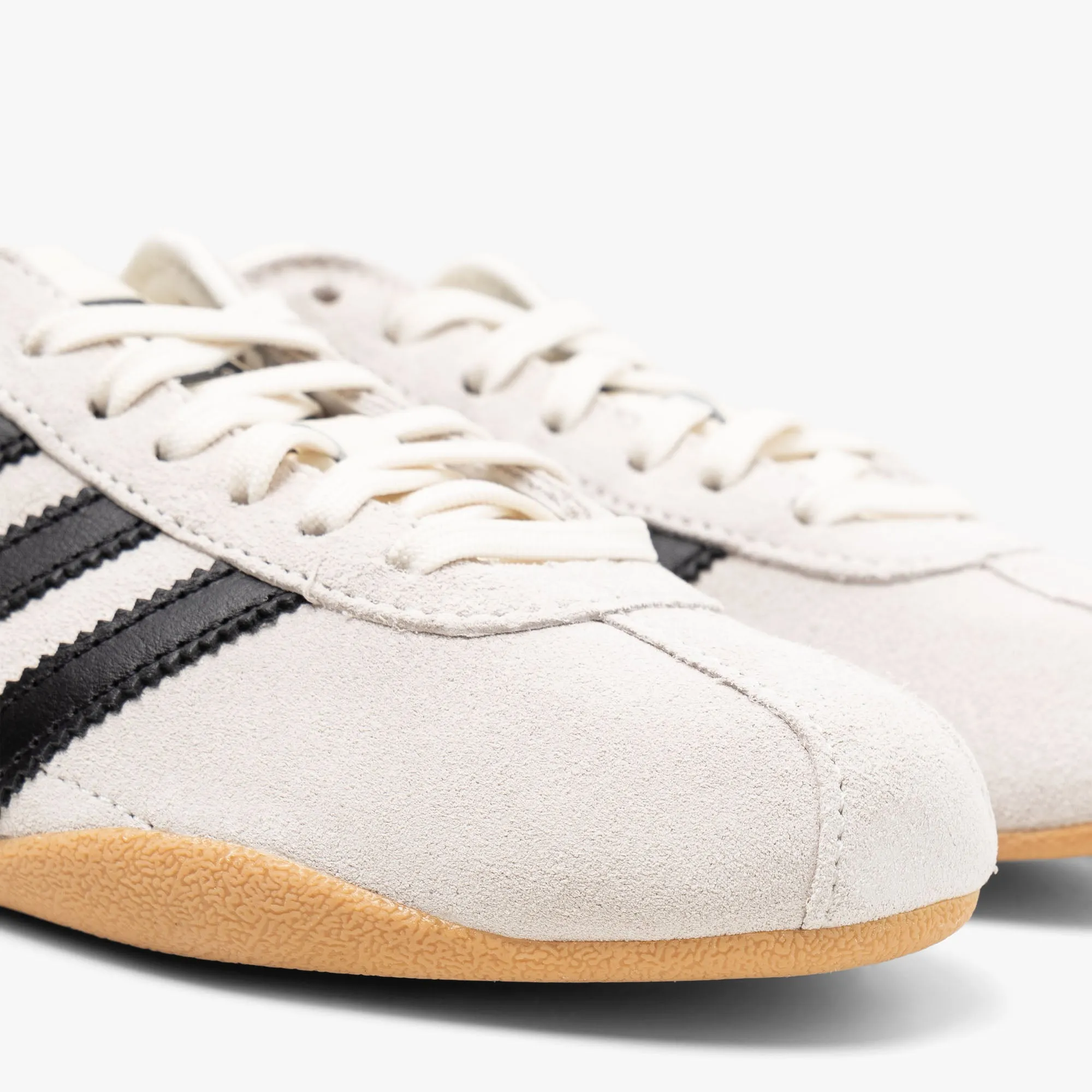 adidas Originals Damen Tokyo Off White / Core Black - Gold