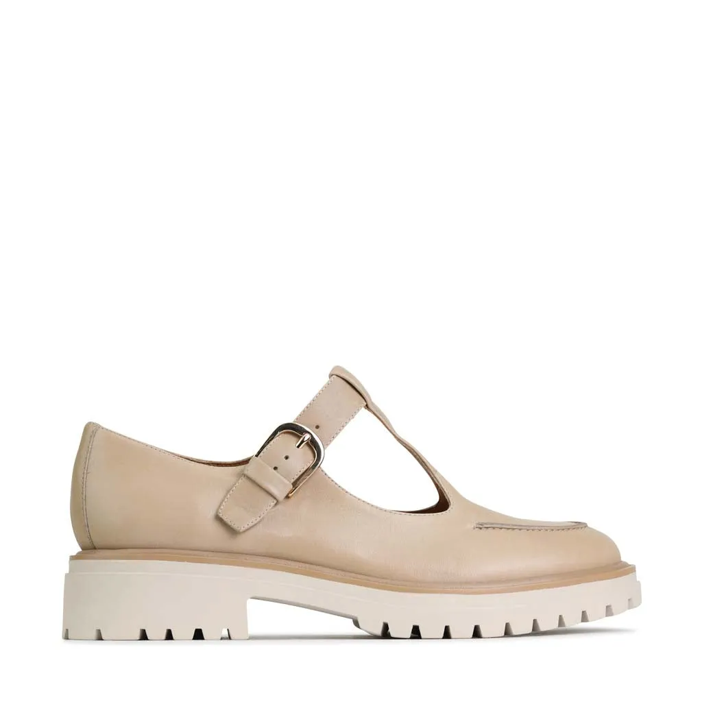 ANJA LEDER T-BAR LOAFERS
