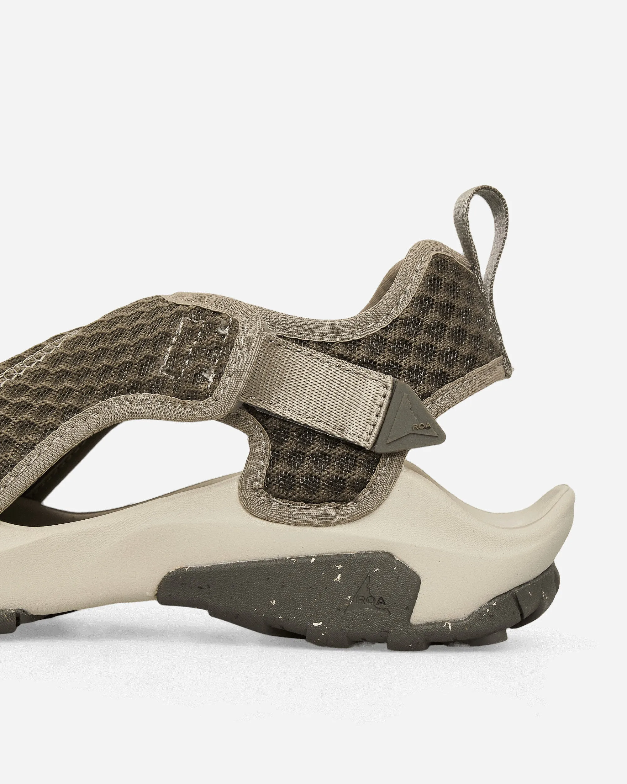 Arpy Sandalen Grau