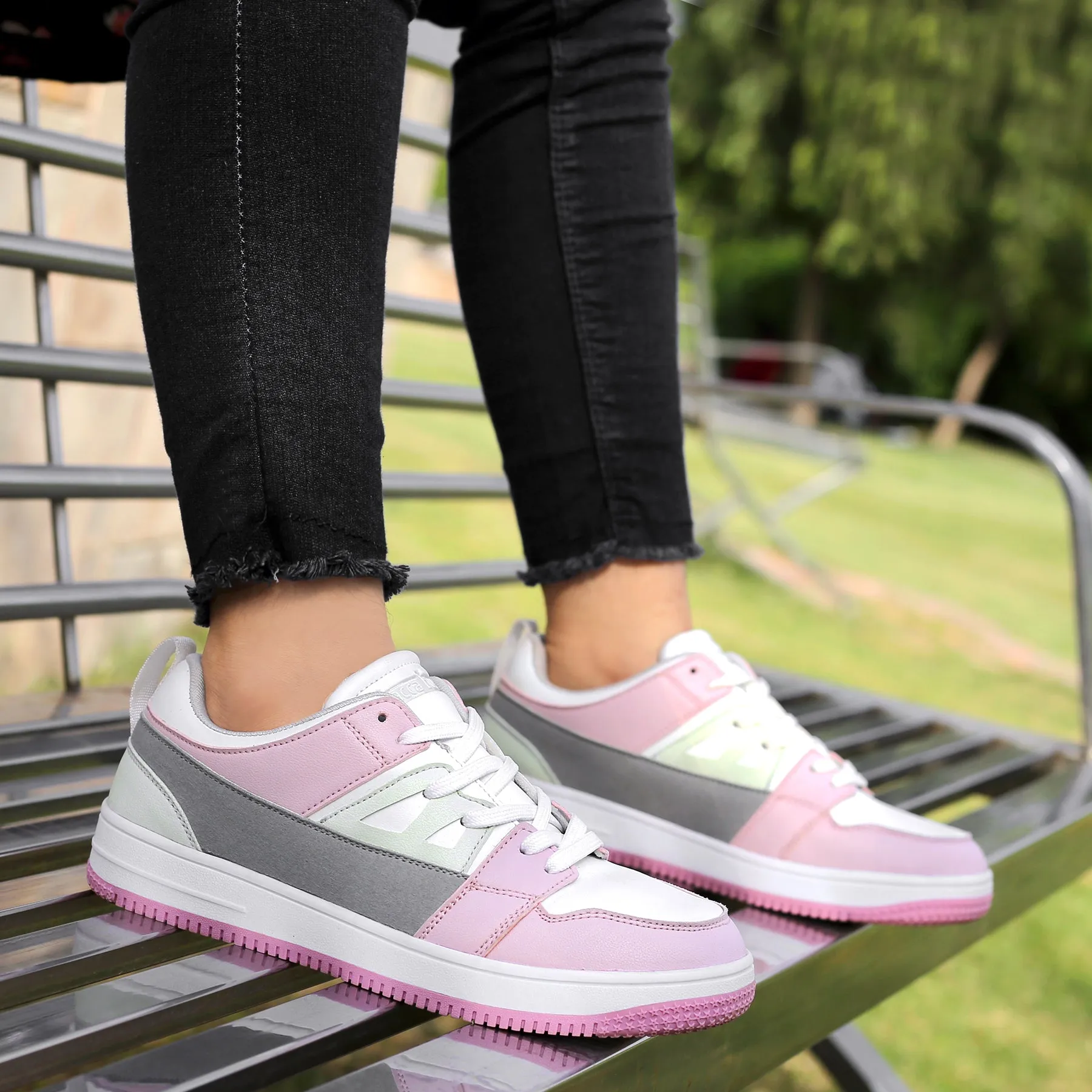 Bacca Bucci SERENITY Low Top Flachsohlen-Mode-Sneaker für Damen