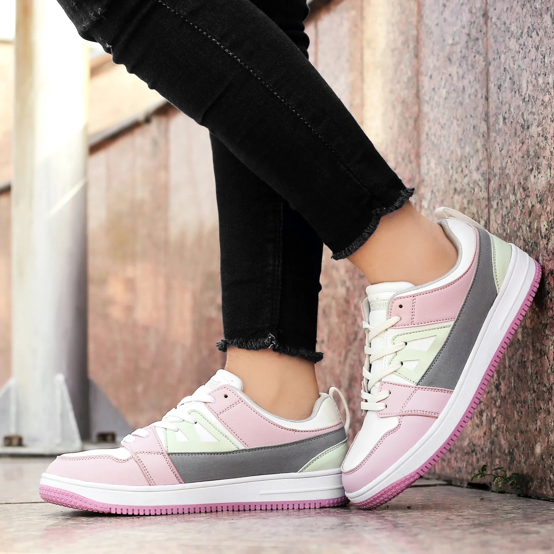 Bacca Bucci SERENITY Low Top Flachsohlen-Mode-Sneaker für Damen