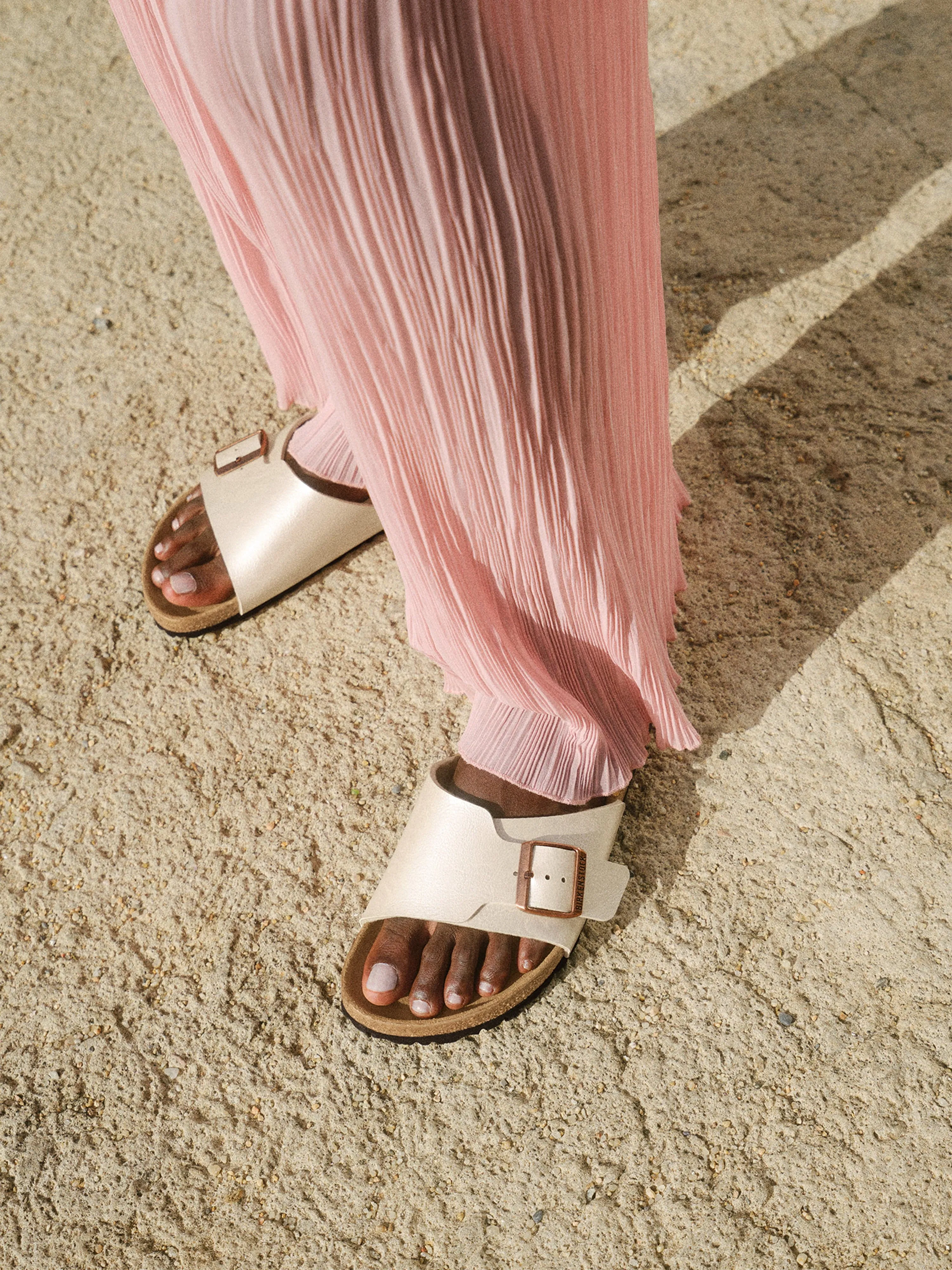 BIRKENSTOCK Mädchen Arizona Classic Sandalen in Gold