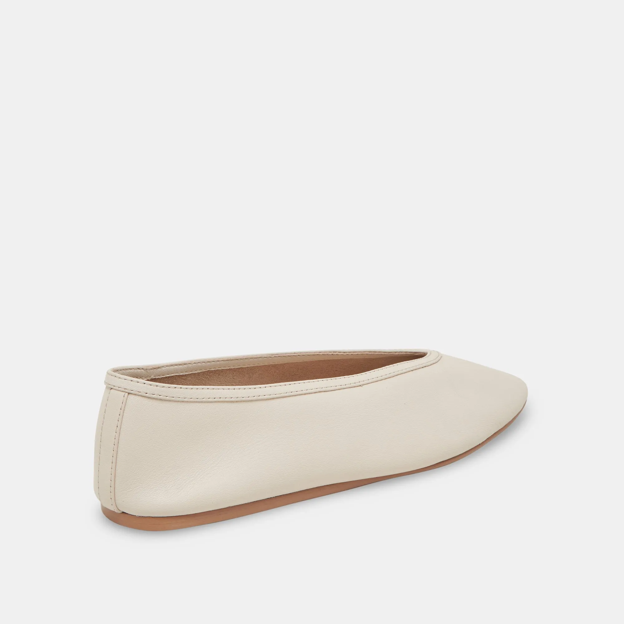 BRAIDY BALLETFLATS IN ELFENBEINFARBENEM LEDER