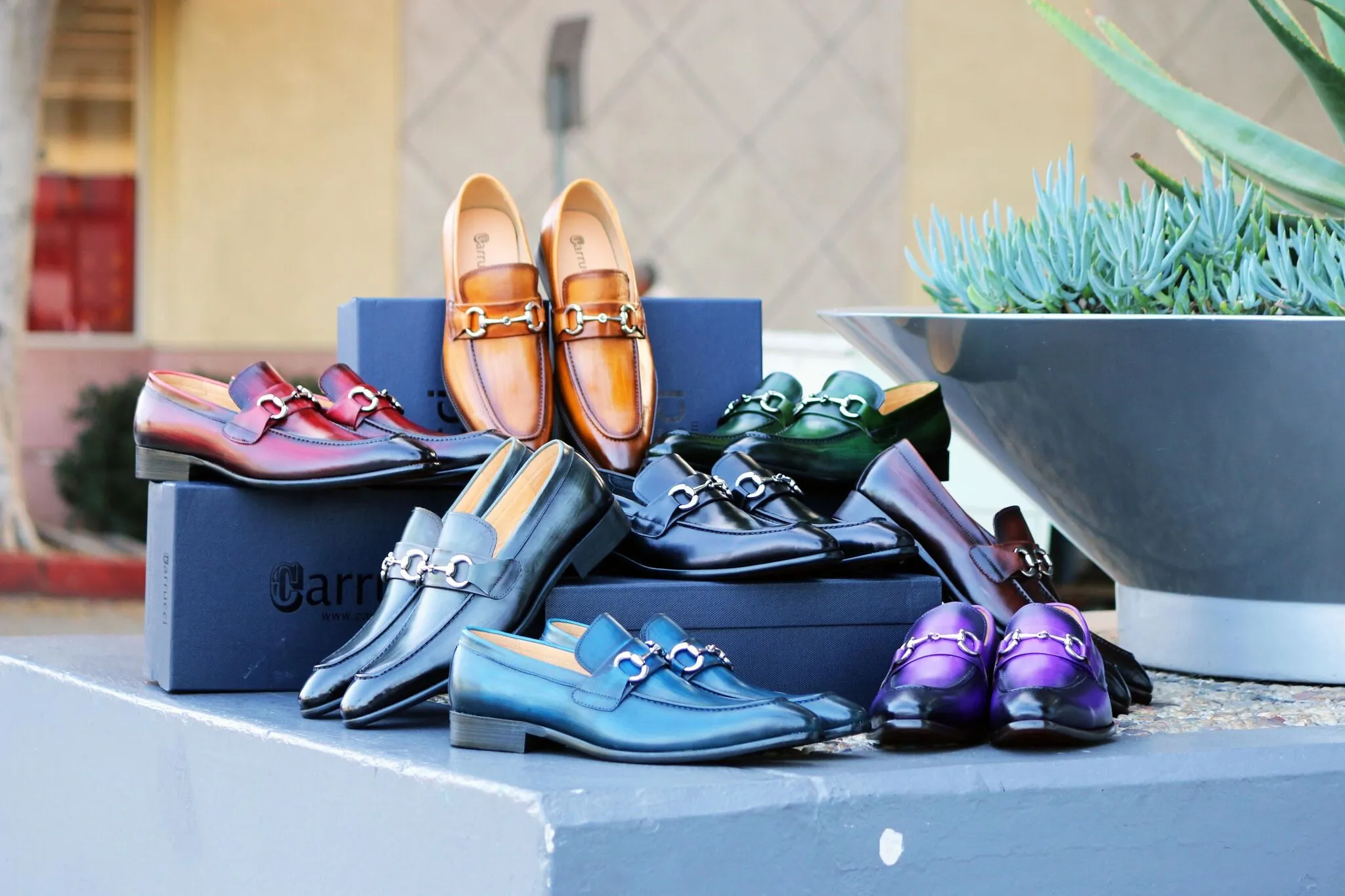 Glänzender Kalbsleder-Slip-On-Loafer Schwarz