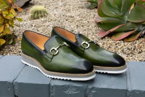 Kalbsleder Horsebit-Loafer im Slip-On-Design in Olive
