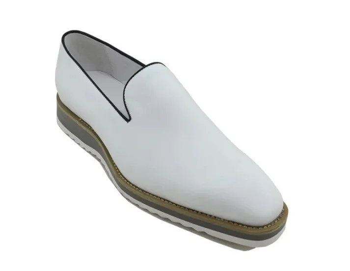Weißer Kalbsleder-Venetianer-Loafer im Slip-On-Design