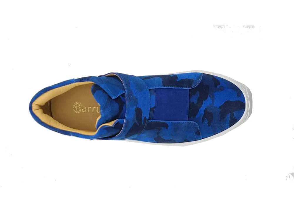 Tarnung bedruckter Wildleder High Top Sneaker Blau