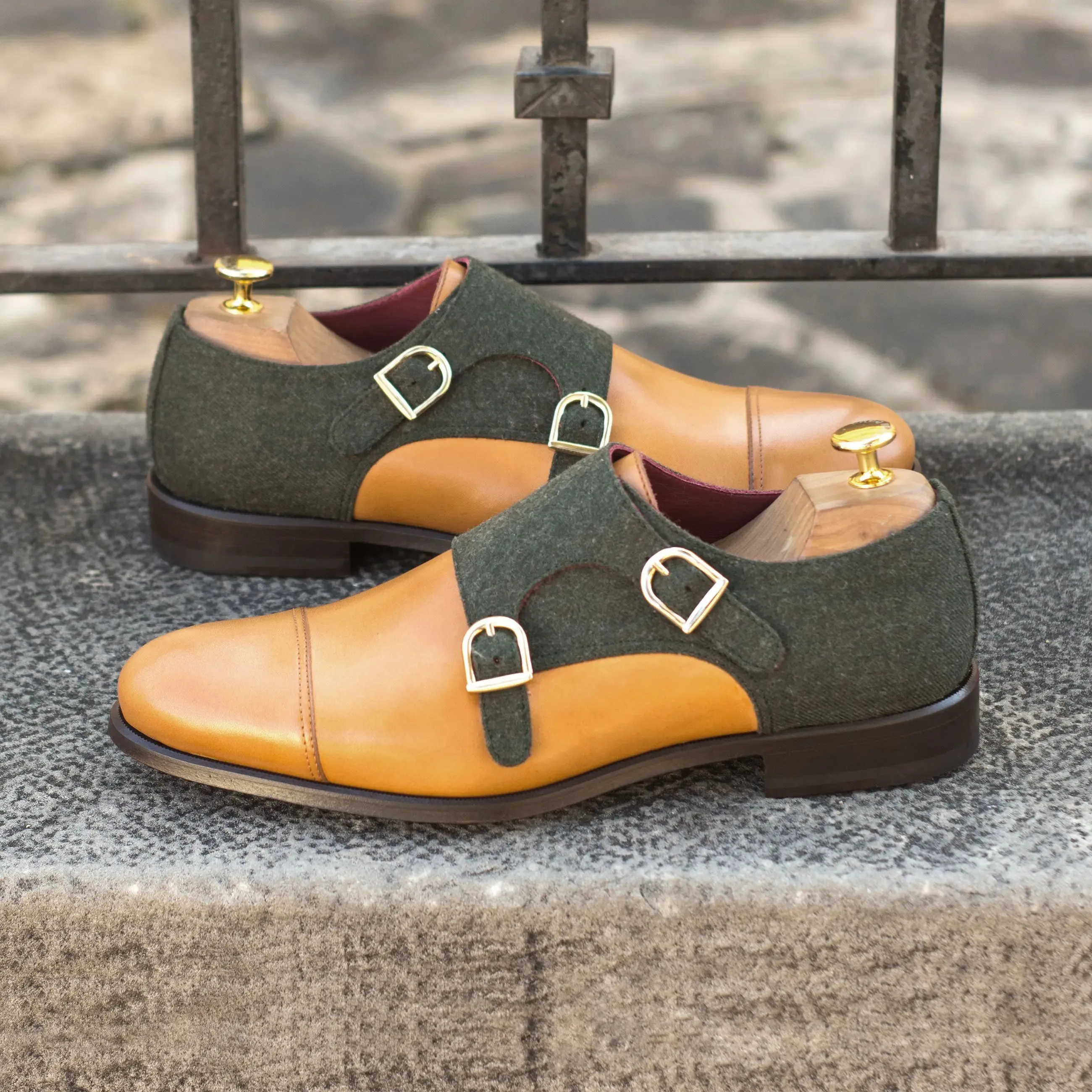 Dapperfam Schuhe DapperFam Monaco in Cognac / Grün Herren Flanell & Italienisches Leder Doppelmonk