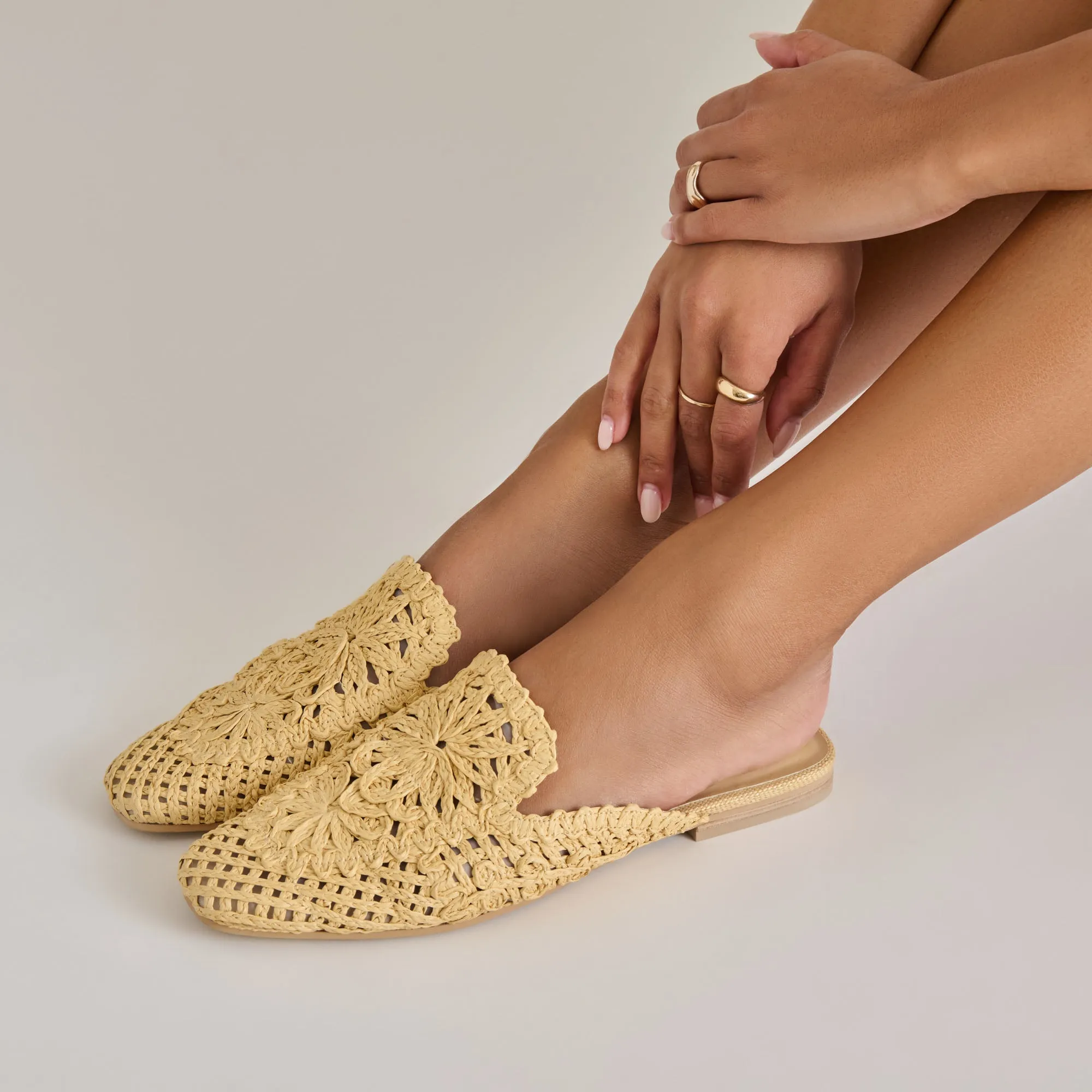 DIYA FLATS LT NATUR MACRAMÉ