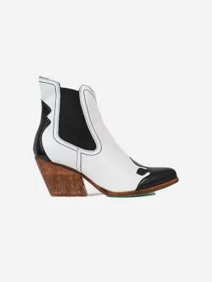 Duke Vegan Apple Leather Chelsea Cowboy Boots | Schwarz & Weiß