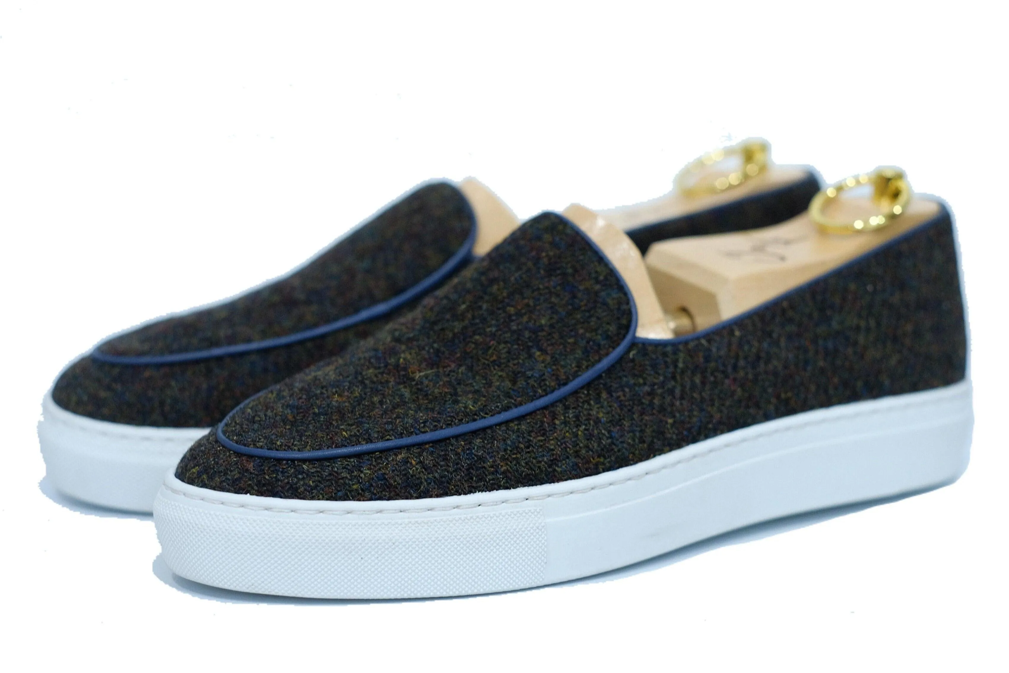 Ellensburg - Forest Medley Tweed / Blaue Kalbsleder-Paspelierung
