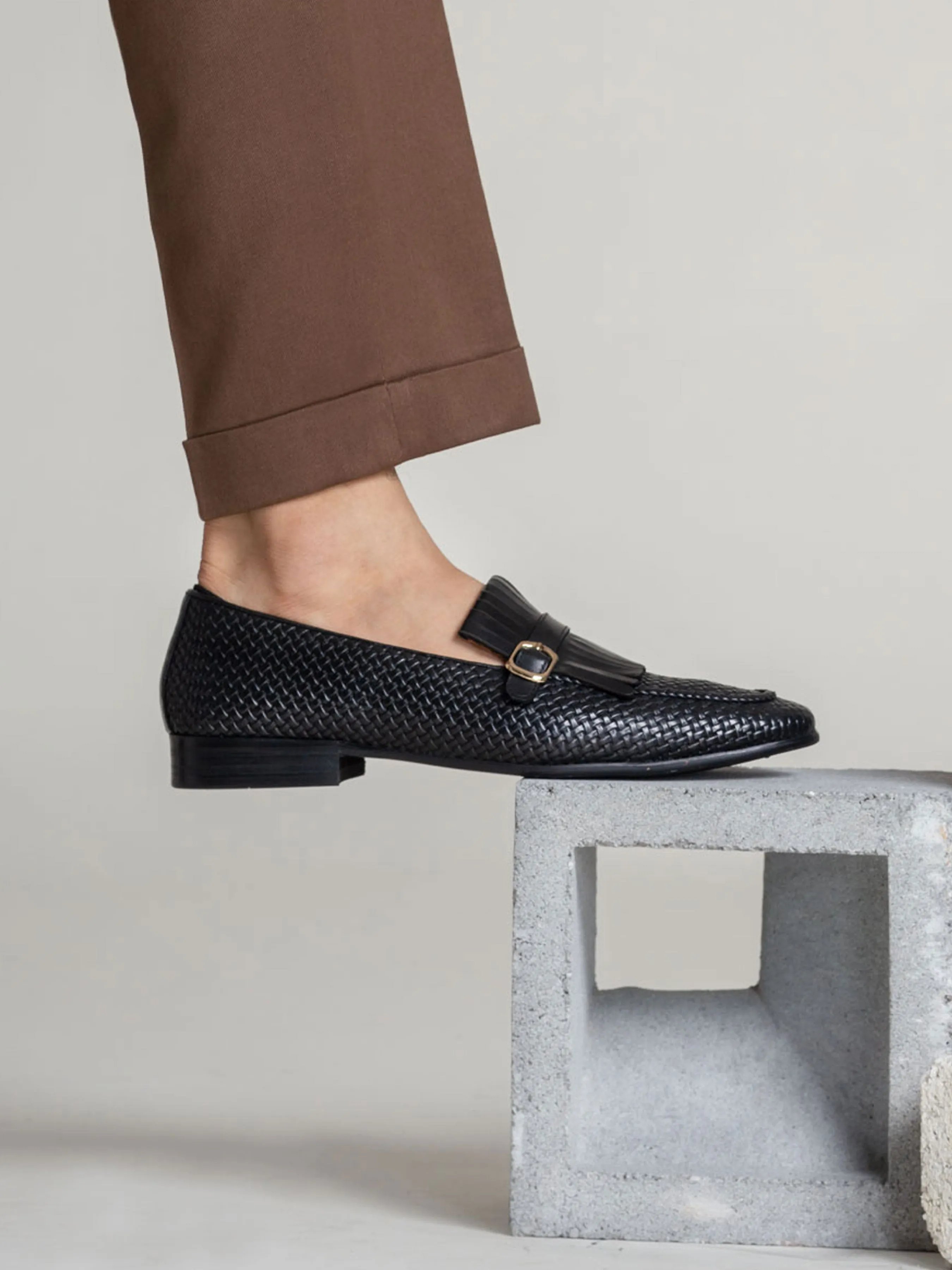 Fransen-Kiltie-Loafer - Schwarz Gewebtes Leder mit Seitenverschluss (Handbemalte Patina)