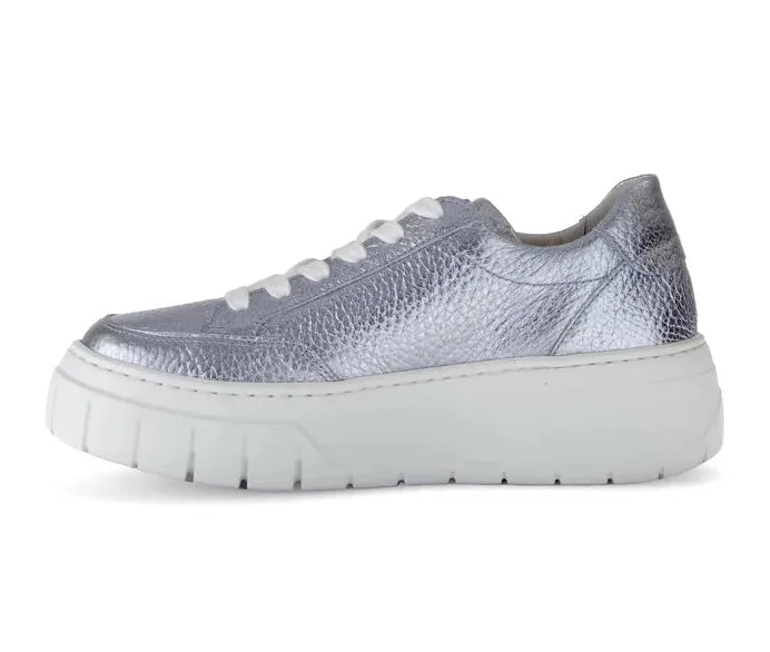 Gabor Blue Metallic Trainer mit dicker Sohle