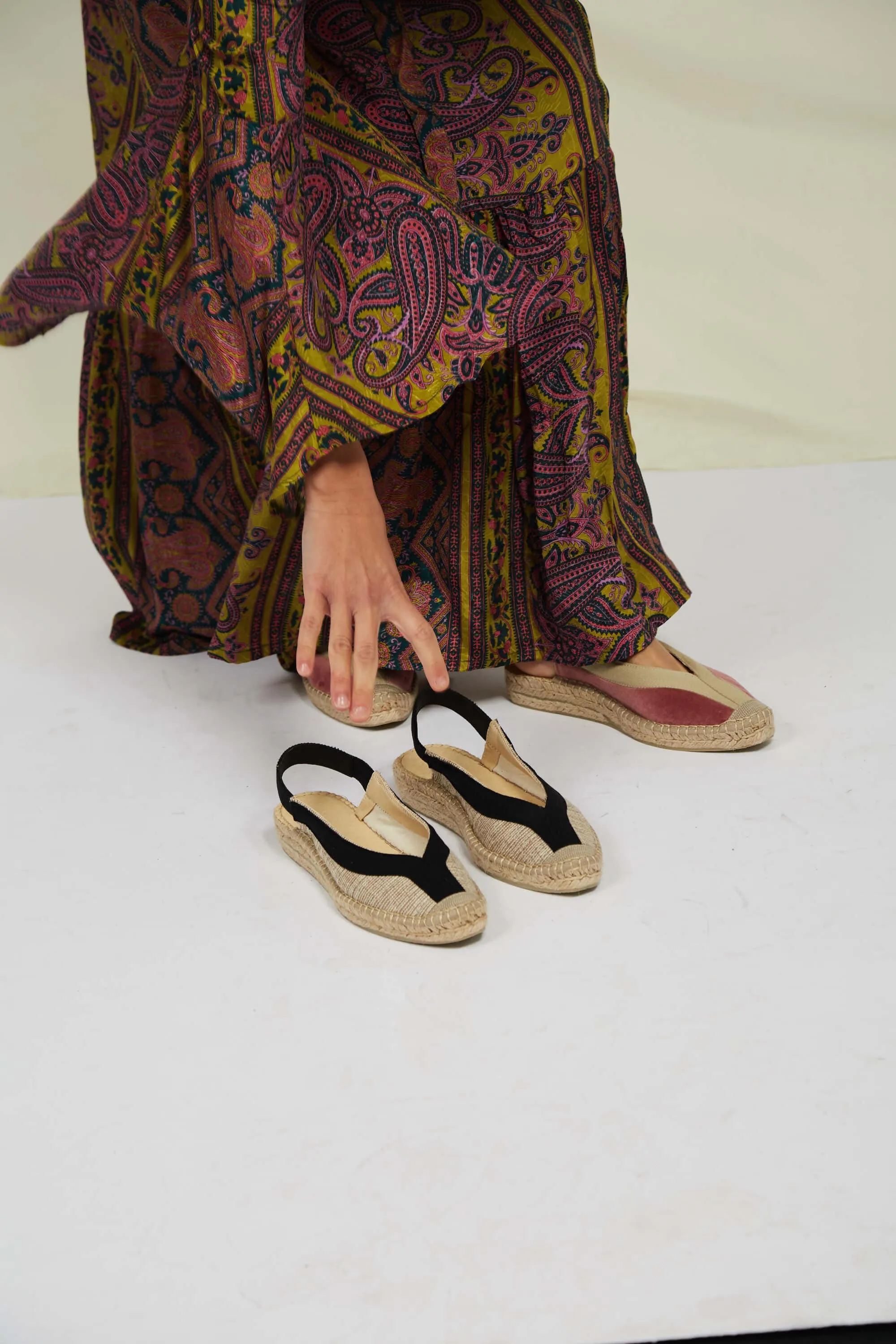 Garachico Vegan Slingback Espadrille Sandalen | Schwarz & Beige