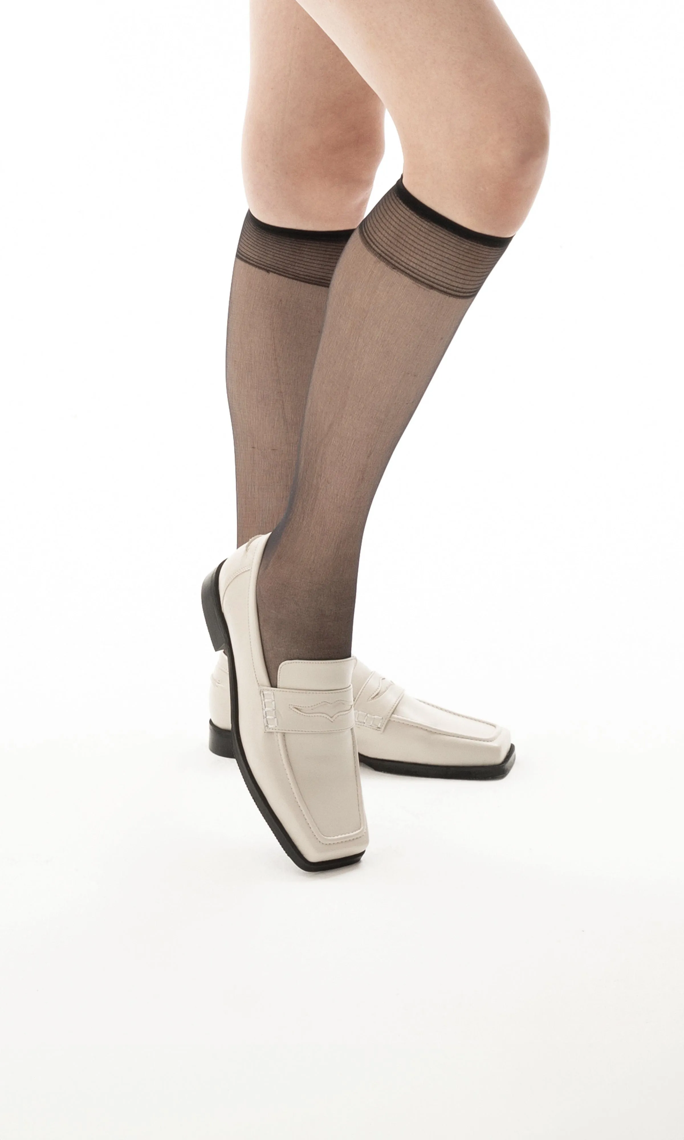 Joan Vegan Apple Leather Loafers | Creme