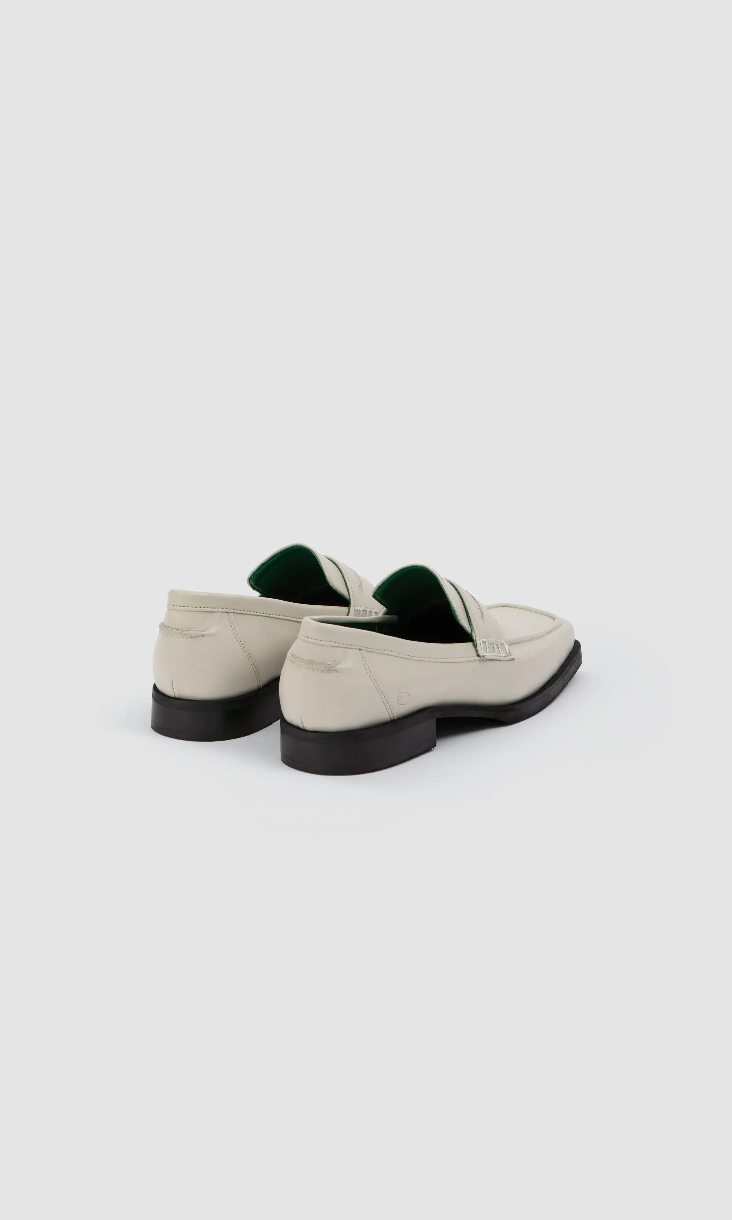 Joan Vegan Apple Leather Loafers | Creme