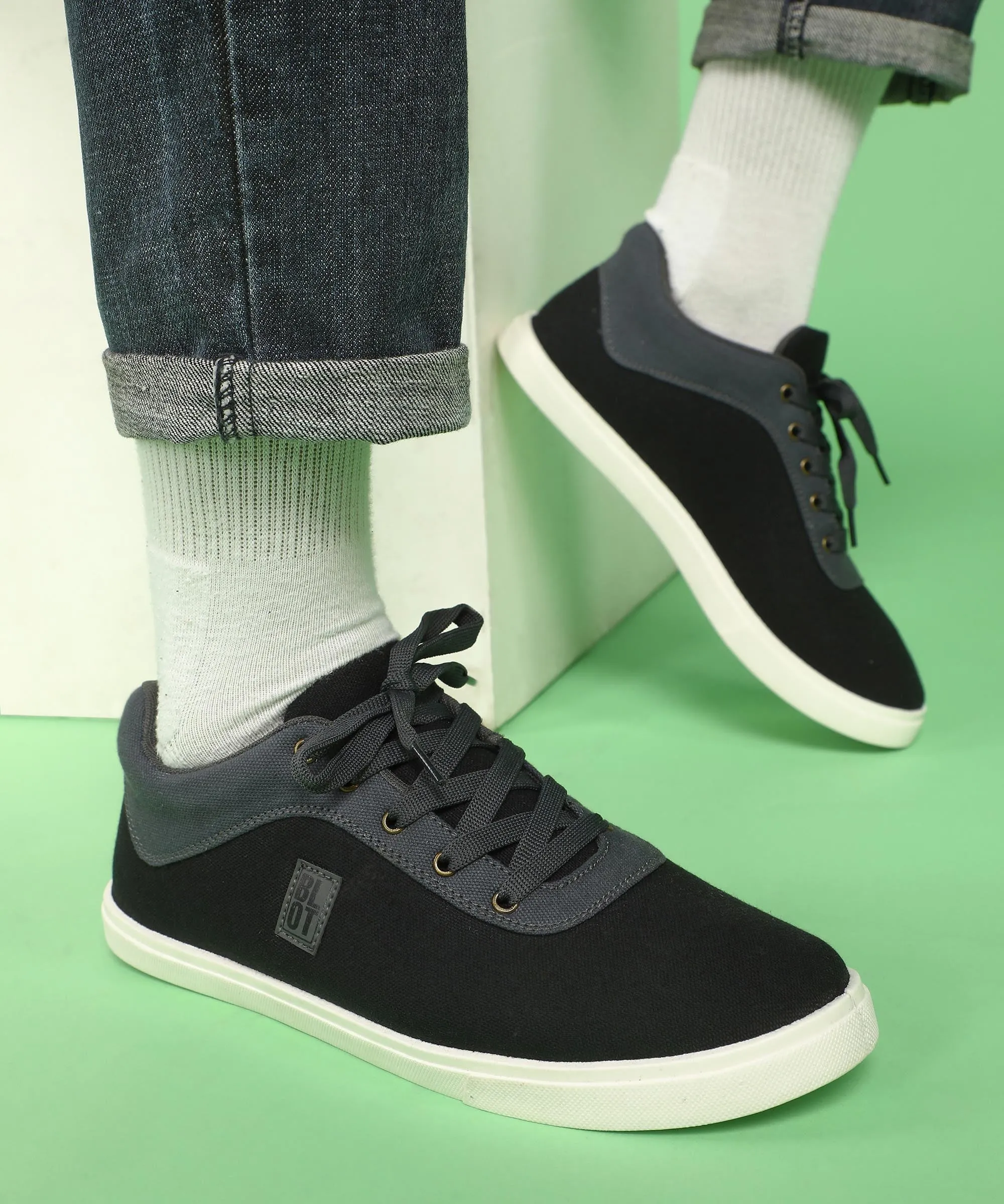 Paragon K1018G Herren Freizeitschuhe | Stilvolle Outdoor-Schuhe zum Spazierengehen für den Alltag | Schickes & Trendiges Design | Bequeme gepolsterte Sohlen Weiß