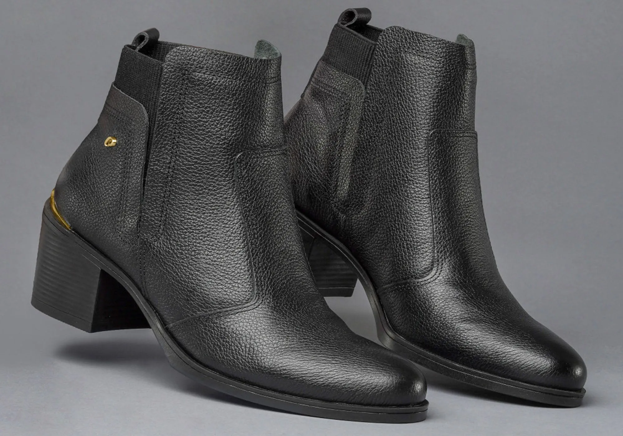 Pegada Lane Damen Mittlere Absatz Leder Knöchelstiefel Hergestellt in Brasilien Pegada Schuhe