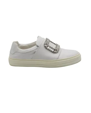 Roger Vivier Sneaker mit Kristallspange in Weißem Leder_Roger-Vivier