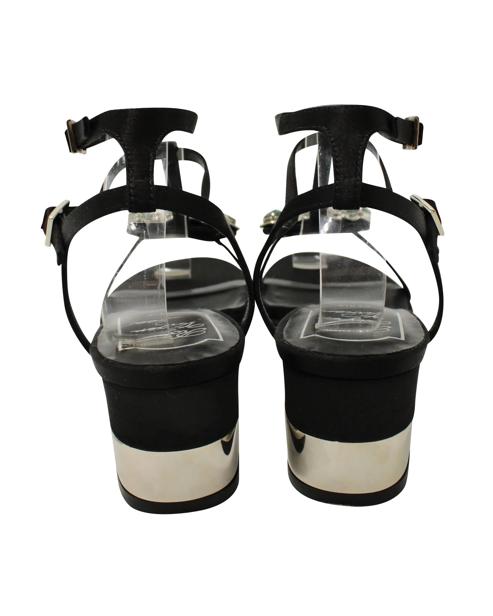 Roger Vivier Jewels Crown High Heel Sandalen in Schwarz Satin
