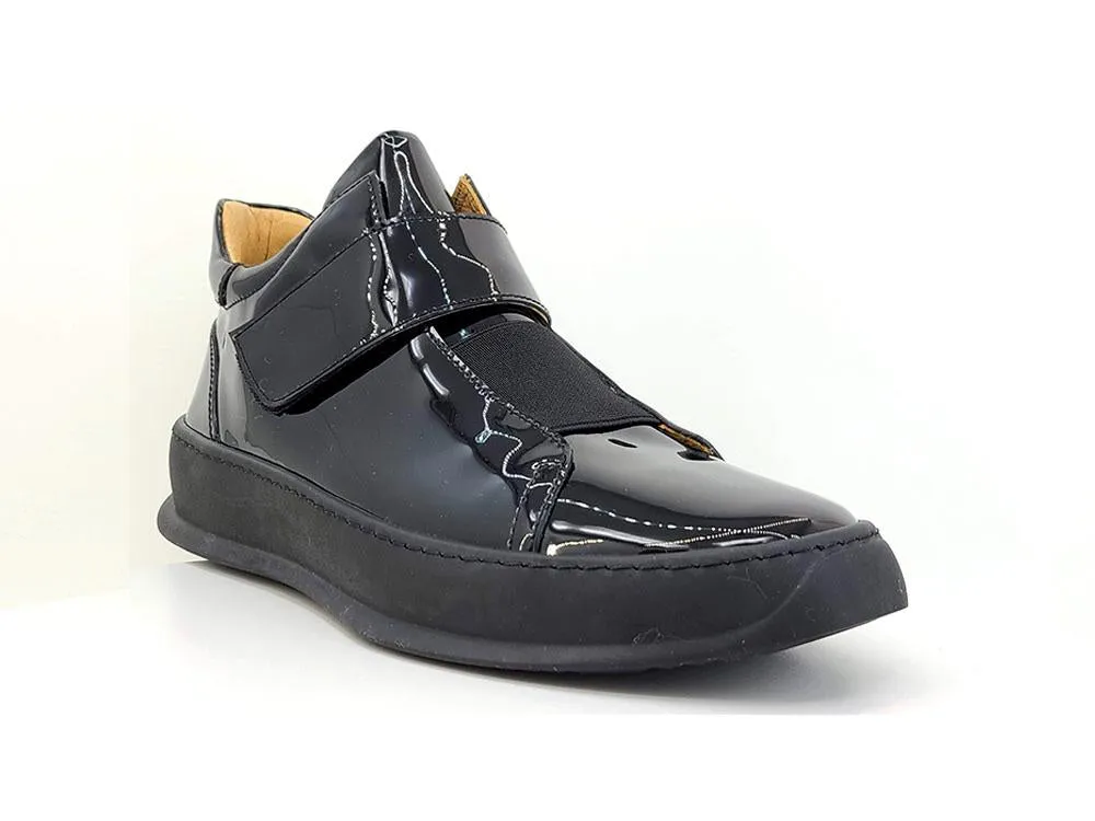 Glänzender Kalbsleder-Hochschuh Schwarz