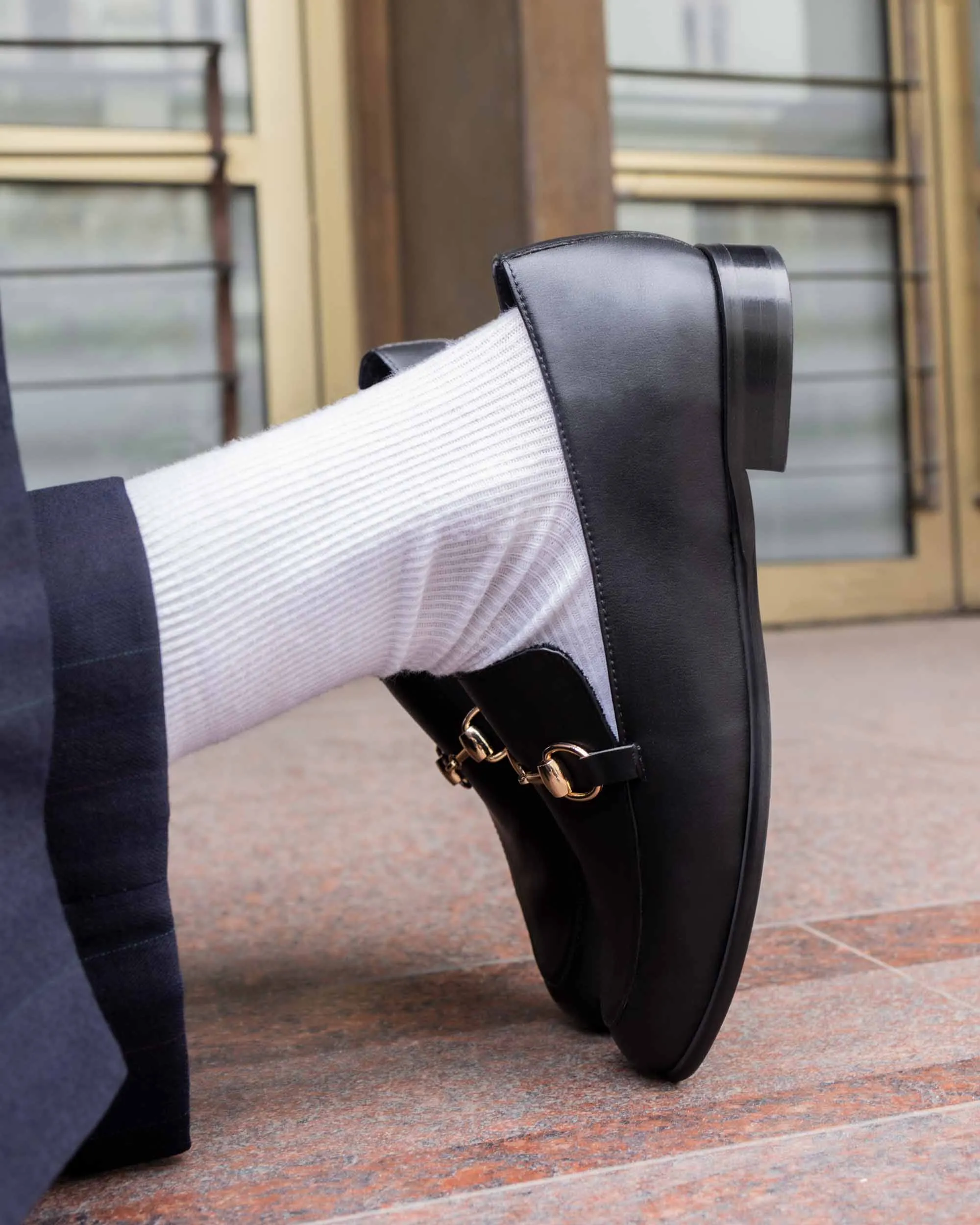 Shiv Damen Traubenleder Vegane Loafers | Schwarz
