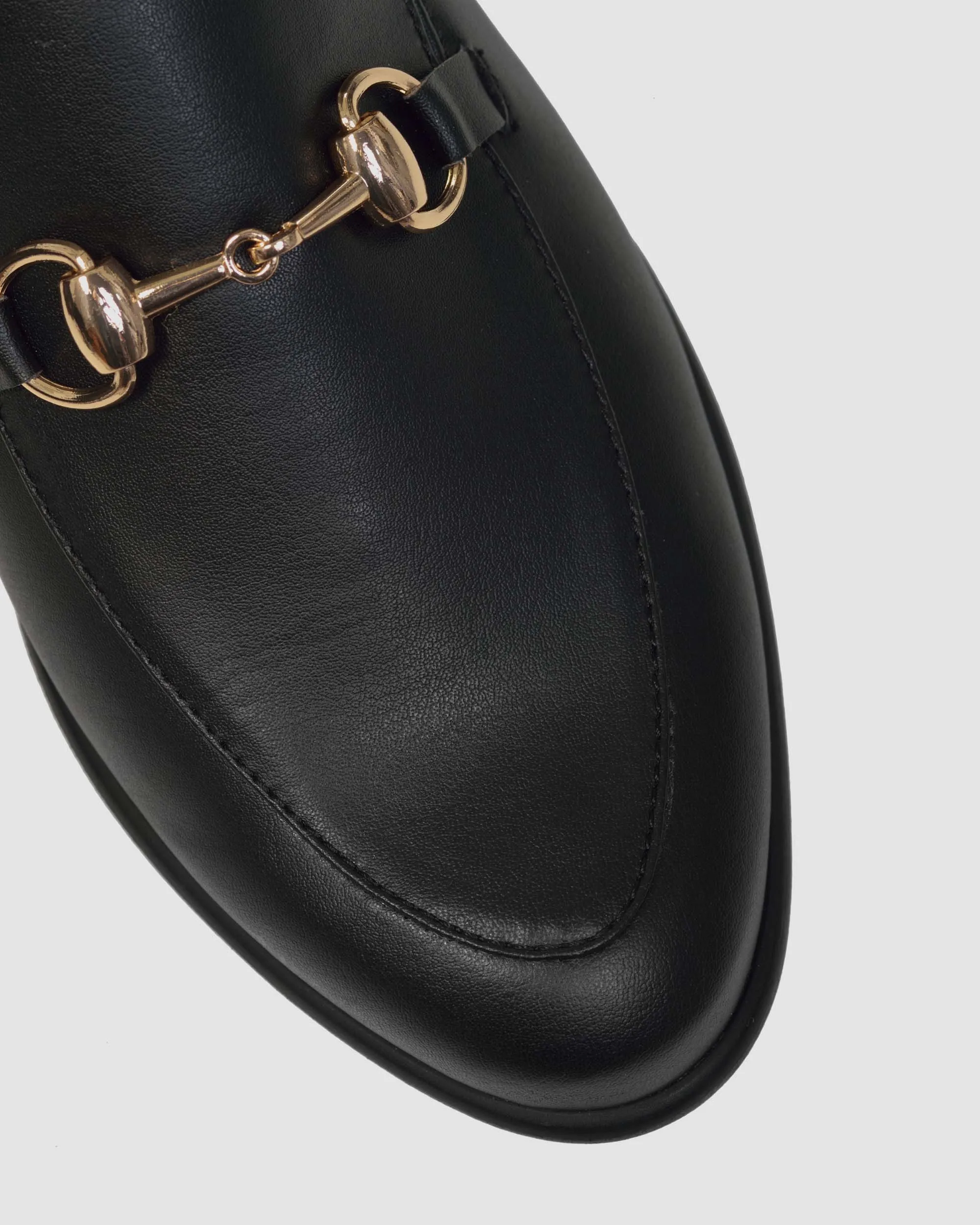 Shiv Damen Traubenleder Vegane Loafers | Schwarz