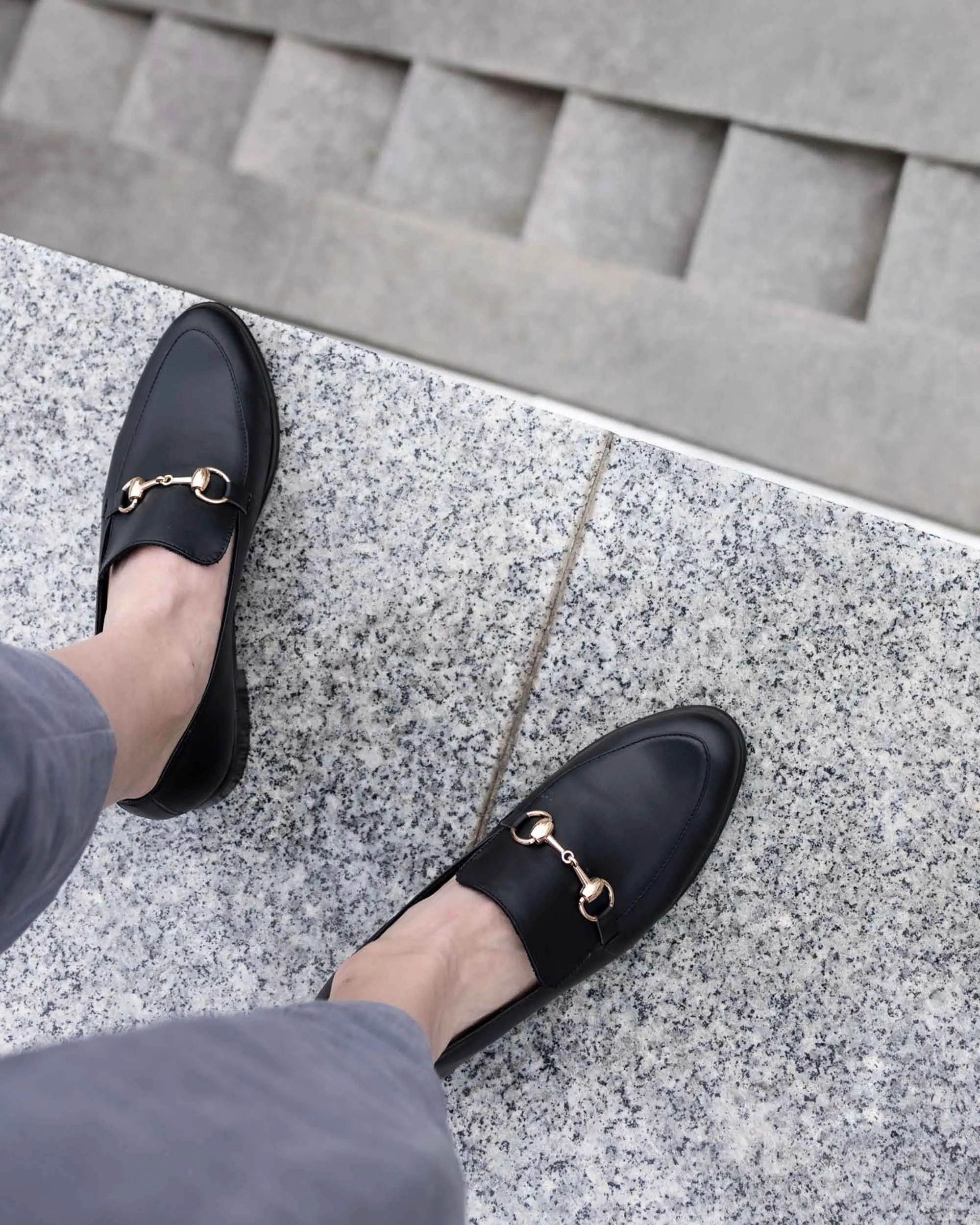 Shiv Damen Traubenleder Vegane Loafers | Schwarz