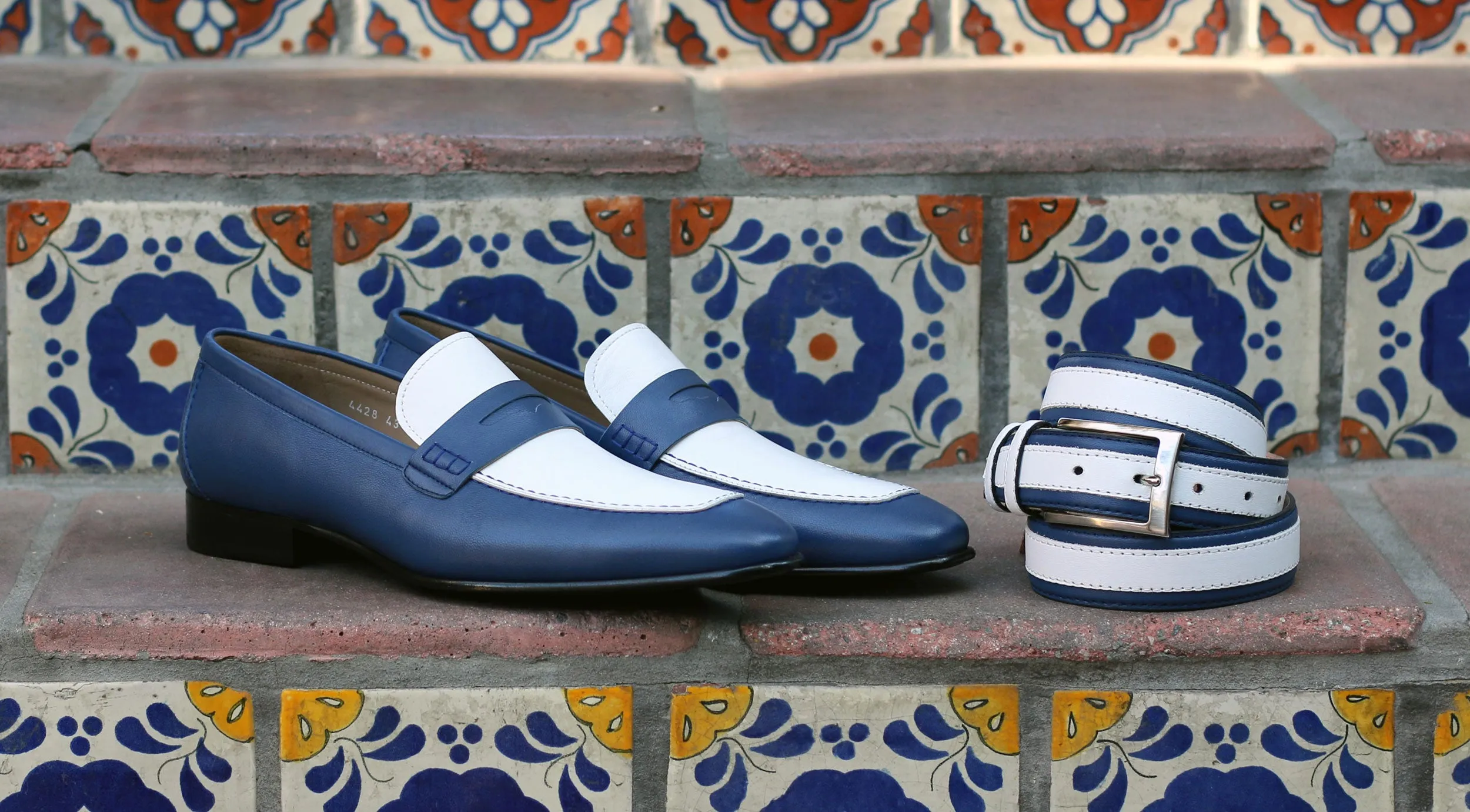 Stil: 4428-Blau/Weiß