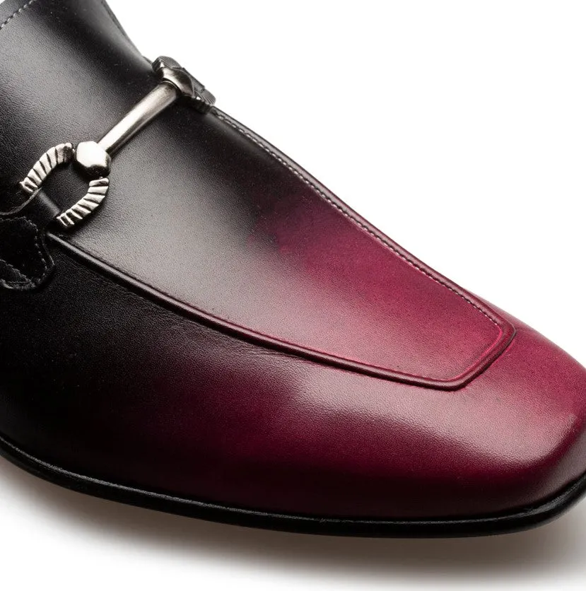 Stil: Brunello-Schwarz/Rot