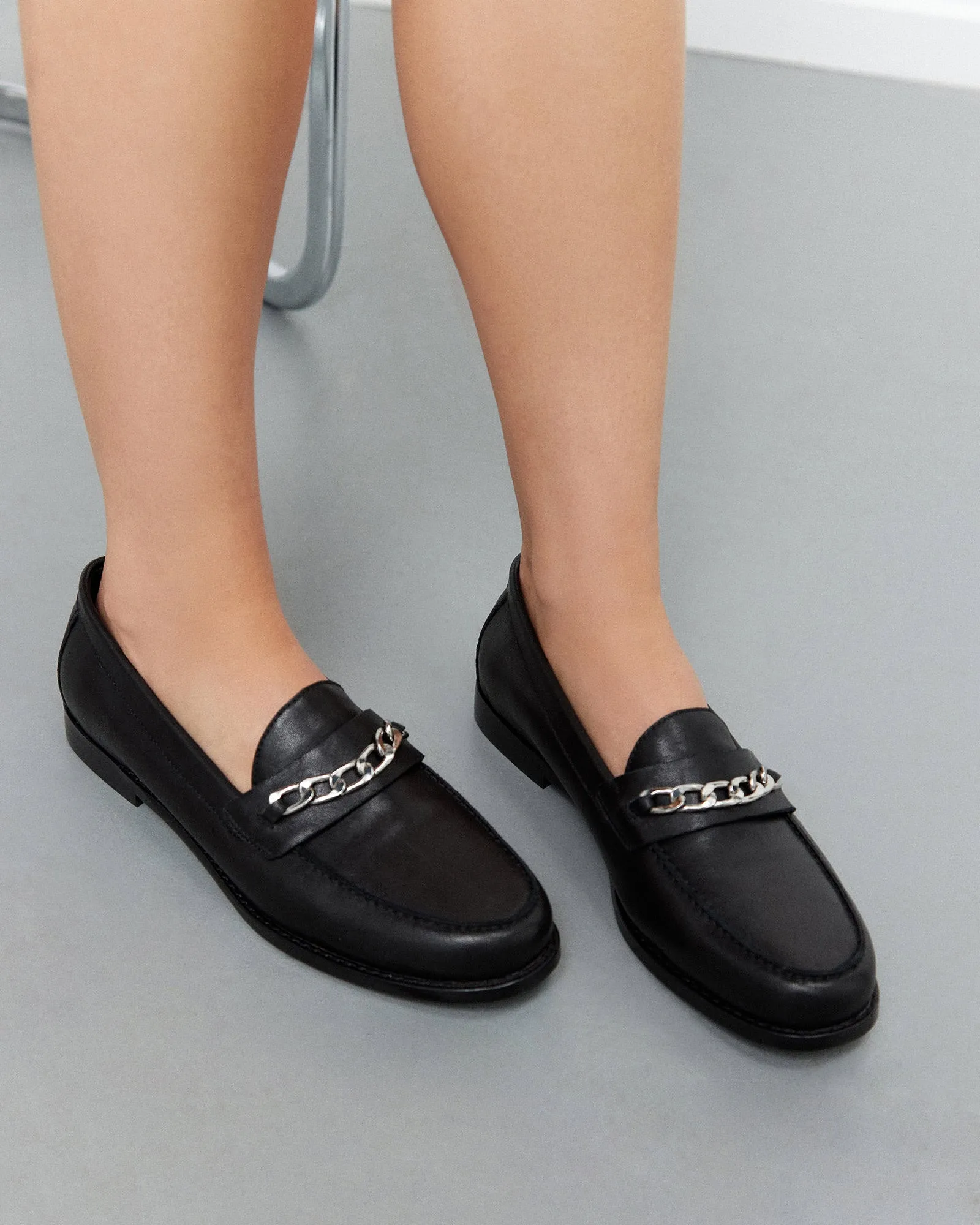 THEA LOAFERS SCHWARZES LEDER