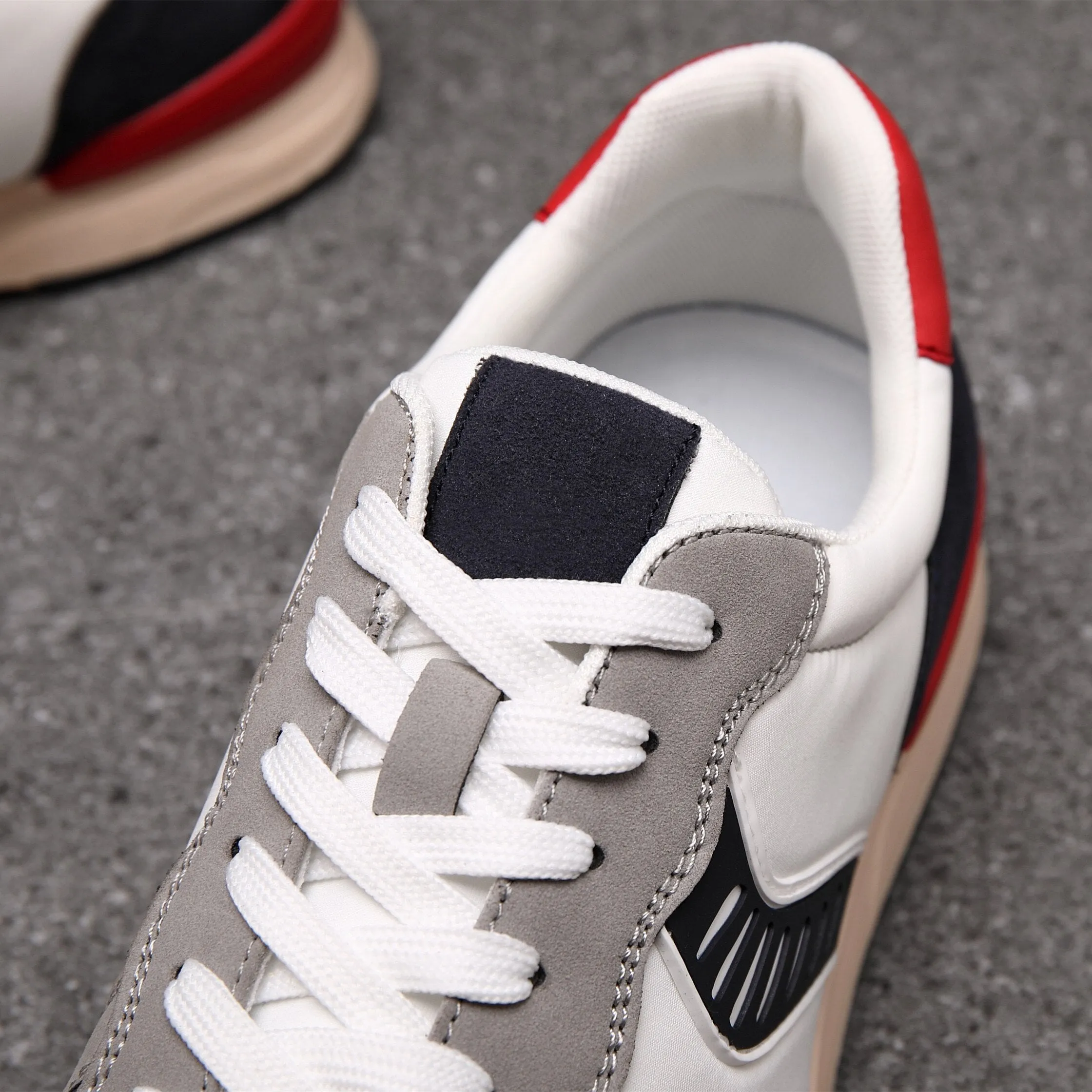 West Louis™ Amerikanische Style Leder Sportschuhe